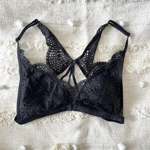 Victoria’s Secret lace black bralette